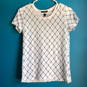 Forever 21 geometric white t-shirt